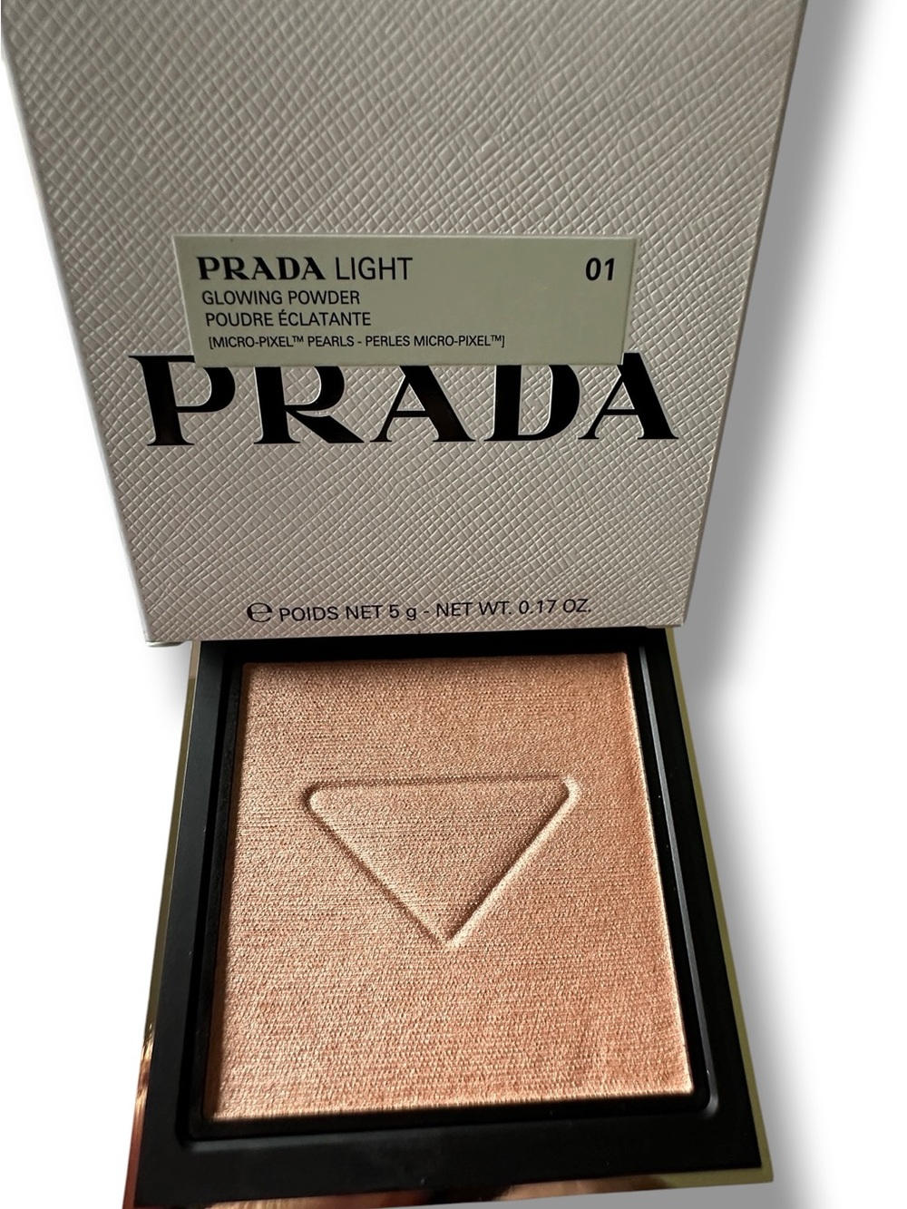 NIB Prada Beauty Light Glowing Highlighter Powder - 01 Champagne Refillable Luxe